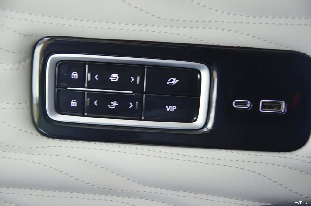 Buick Century, 2023 12