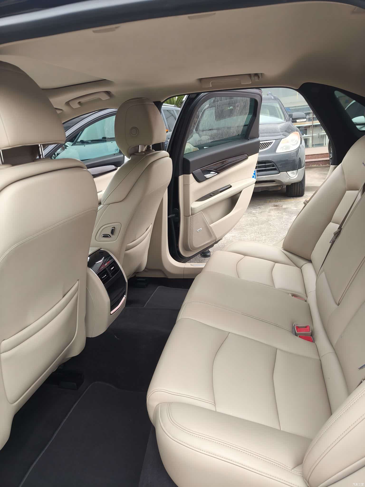 Cadillac CT6, 2017 9