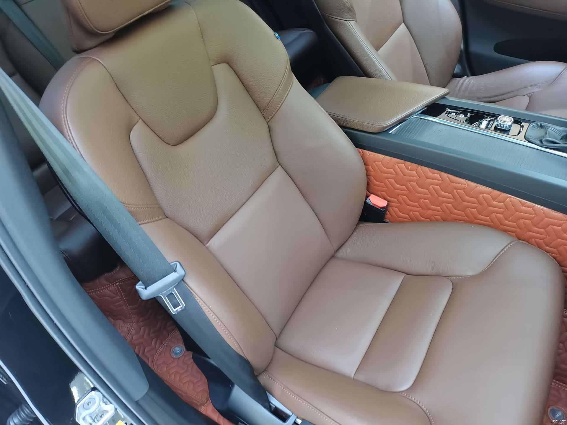 Volvo XC60, 2020 15
