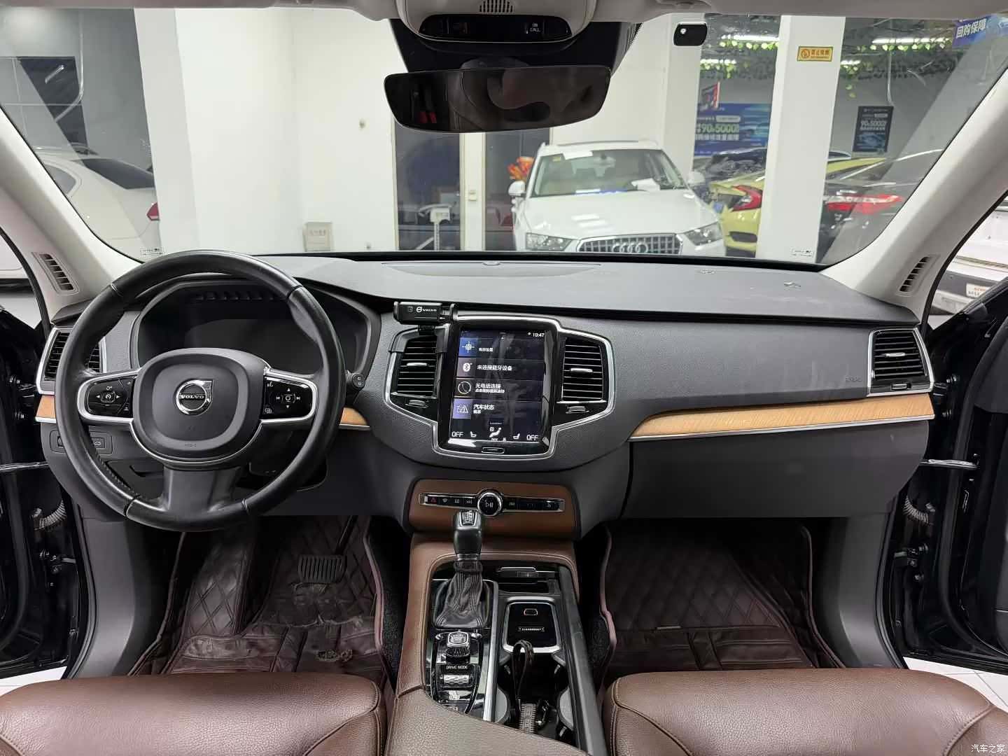 Volvo XC90, 2019 8
