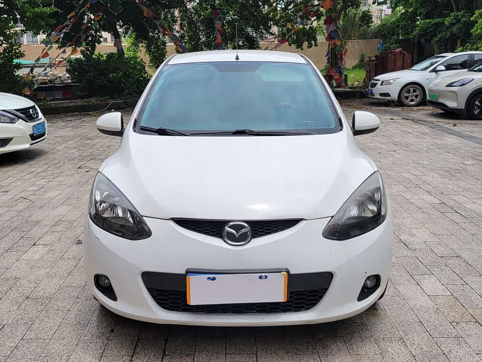 Mazda 2 Mazda 2