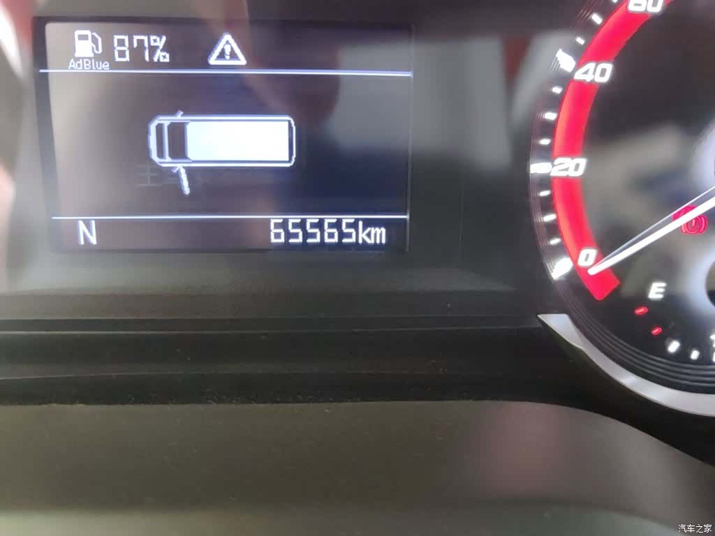 Maxus V90, 2021 все фото