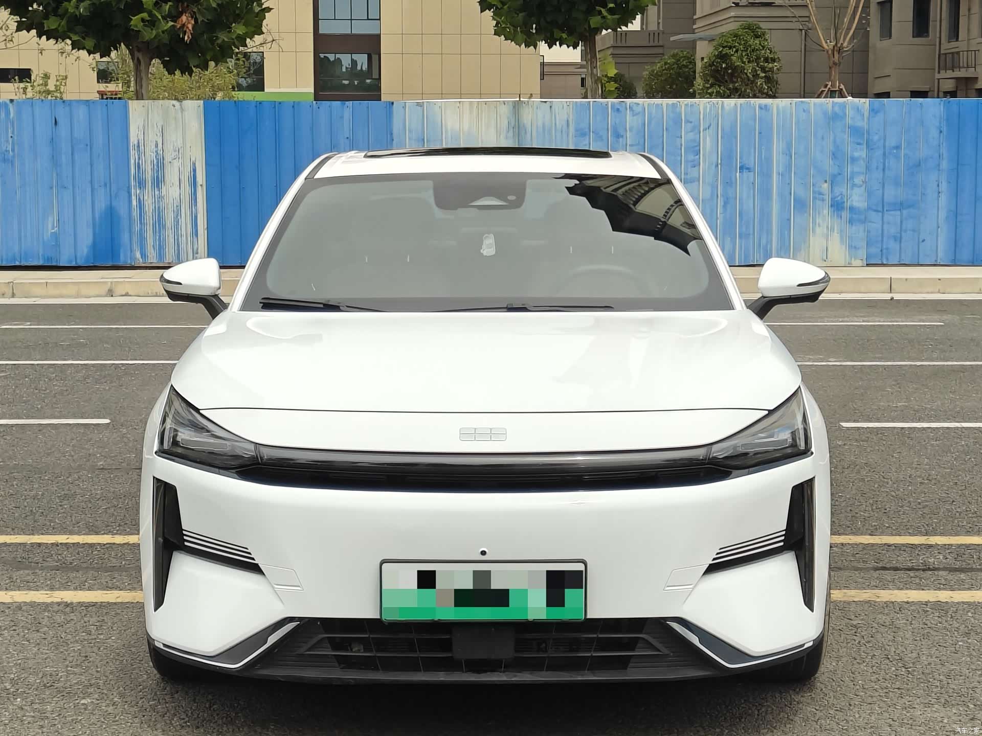 Geely Galaxy L6, 2024 2