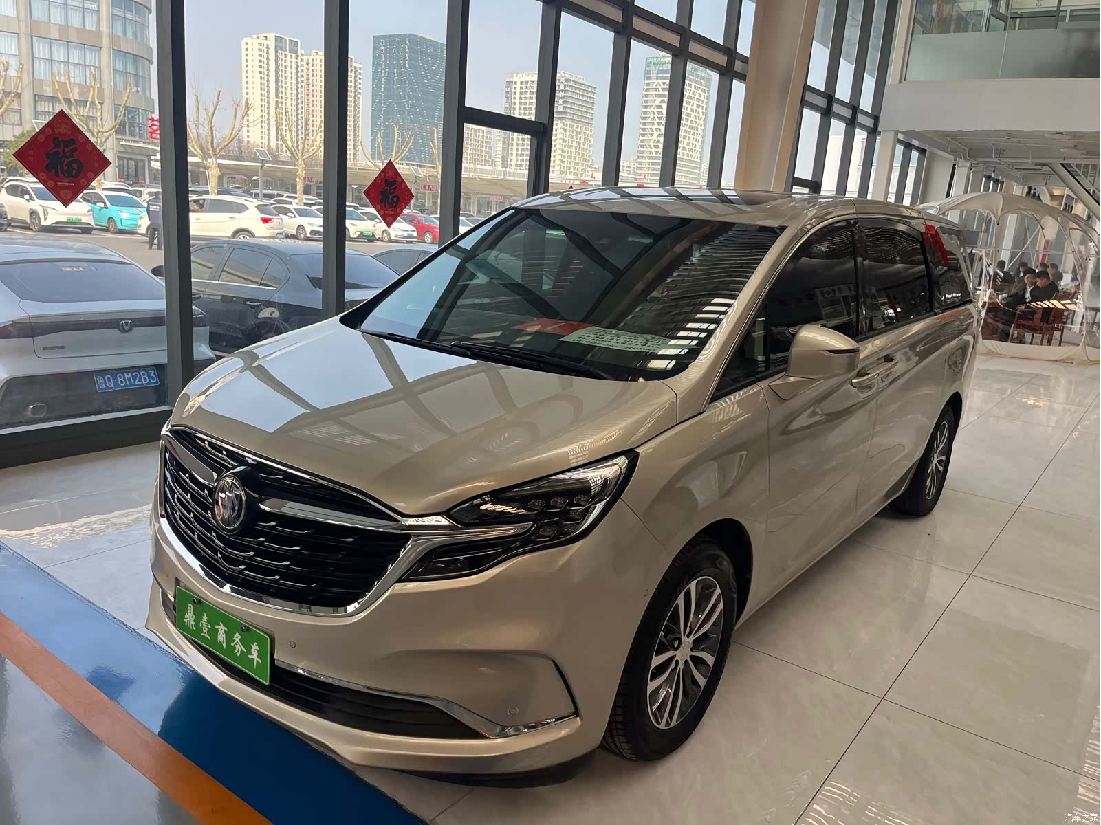 Buick GL8, 2022 1