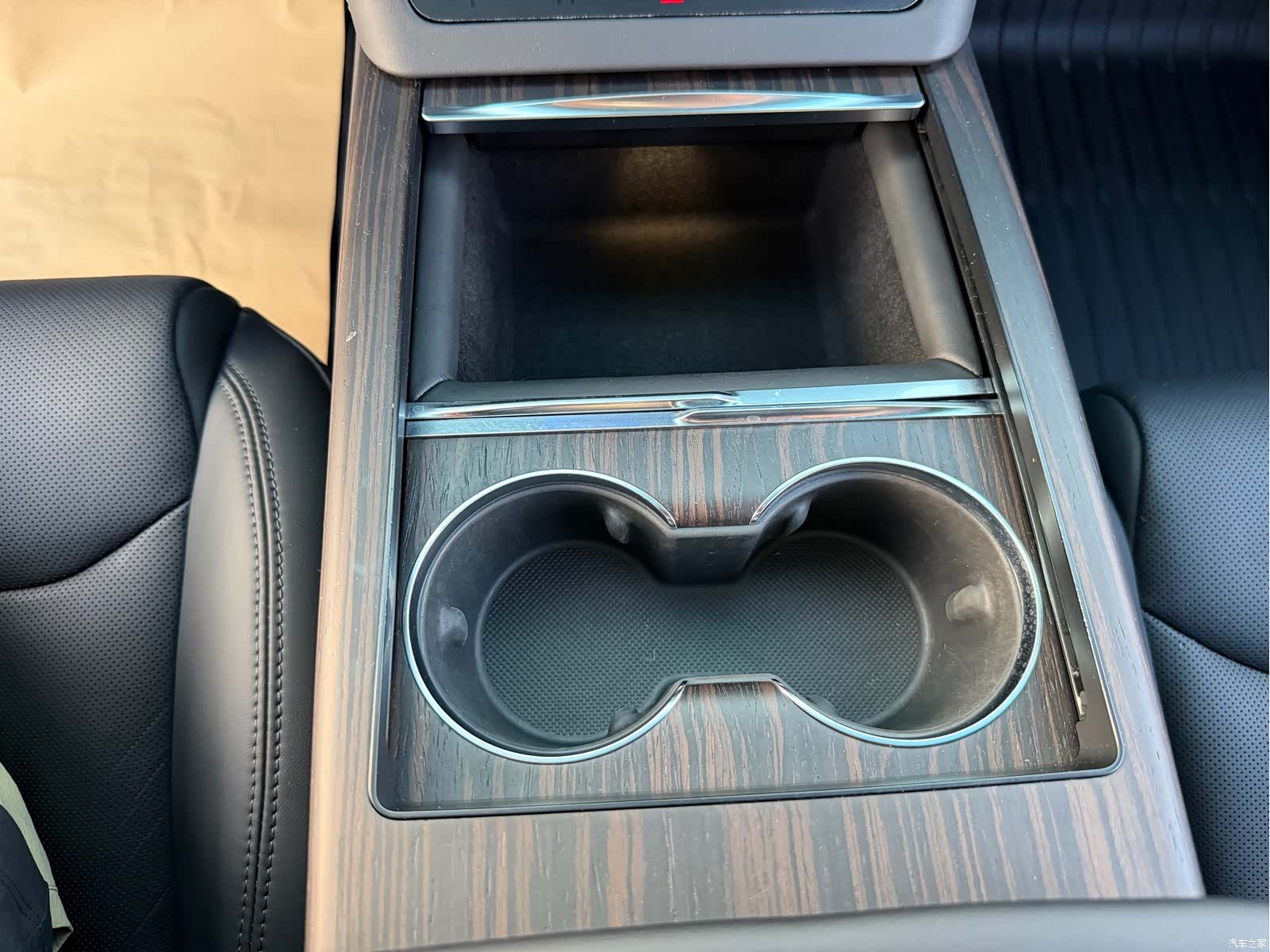 Tesla Model X, 2023 24