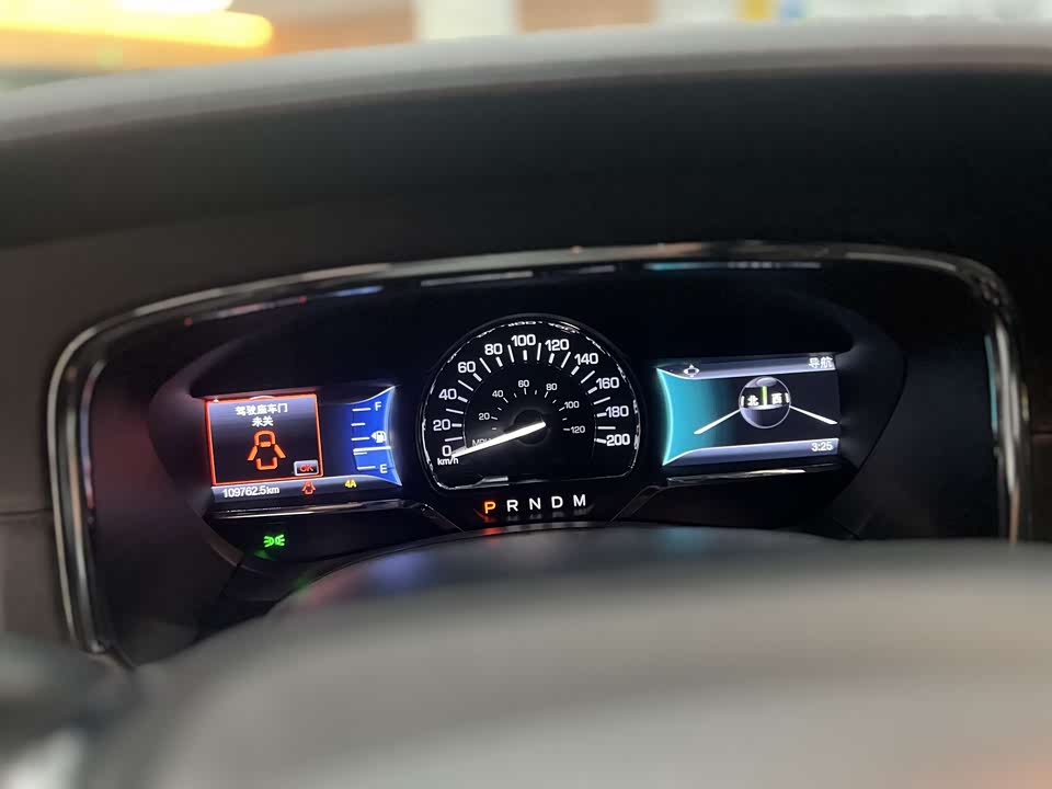 Lincoln Navigator