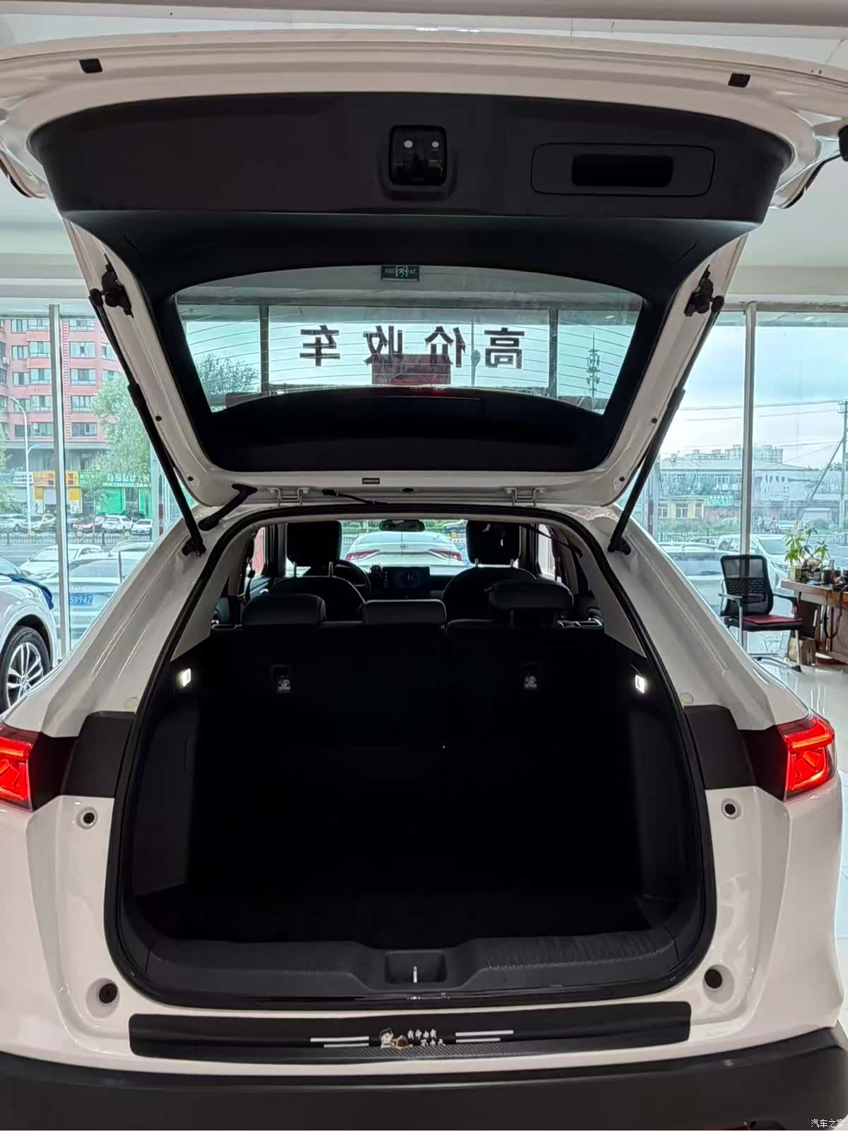 Honda Vezel, 2023 10