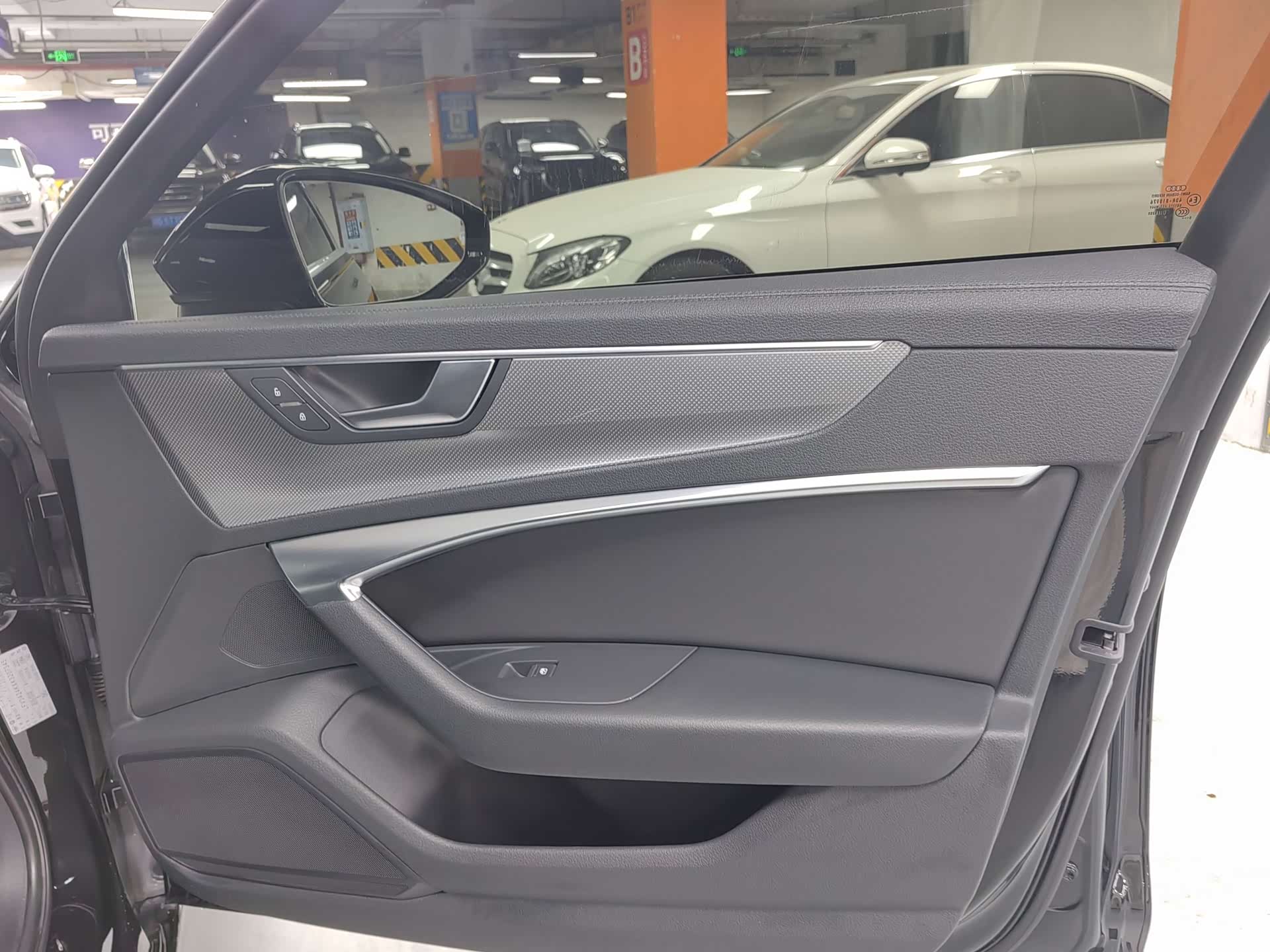 Audi A6L, 2019 10