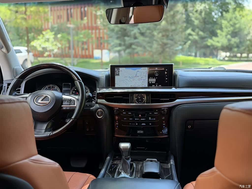 Lexus LX, 2016 7