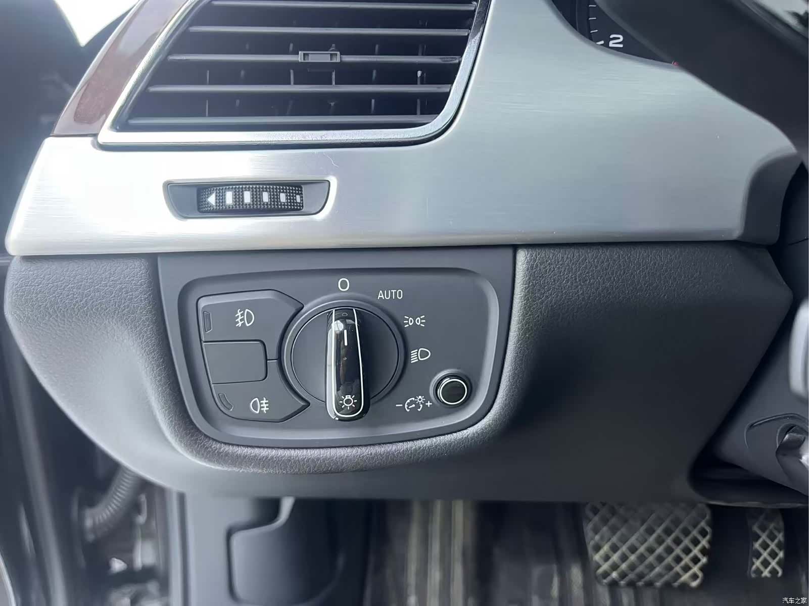 Audi A8L, 2012 18