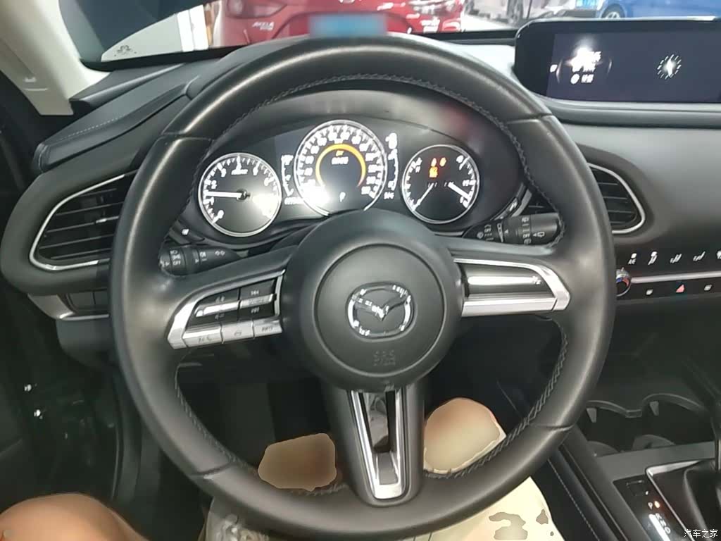 Mazda CX-30, 2021 11