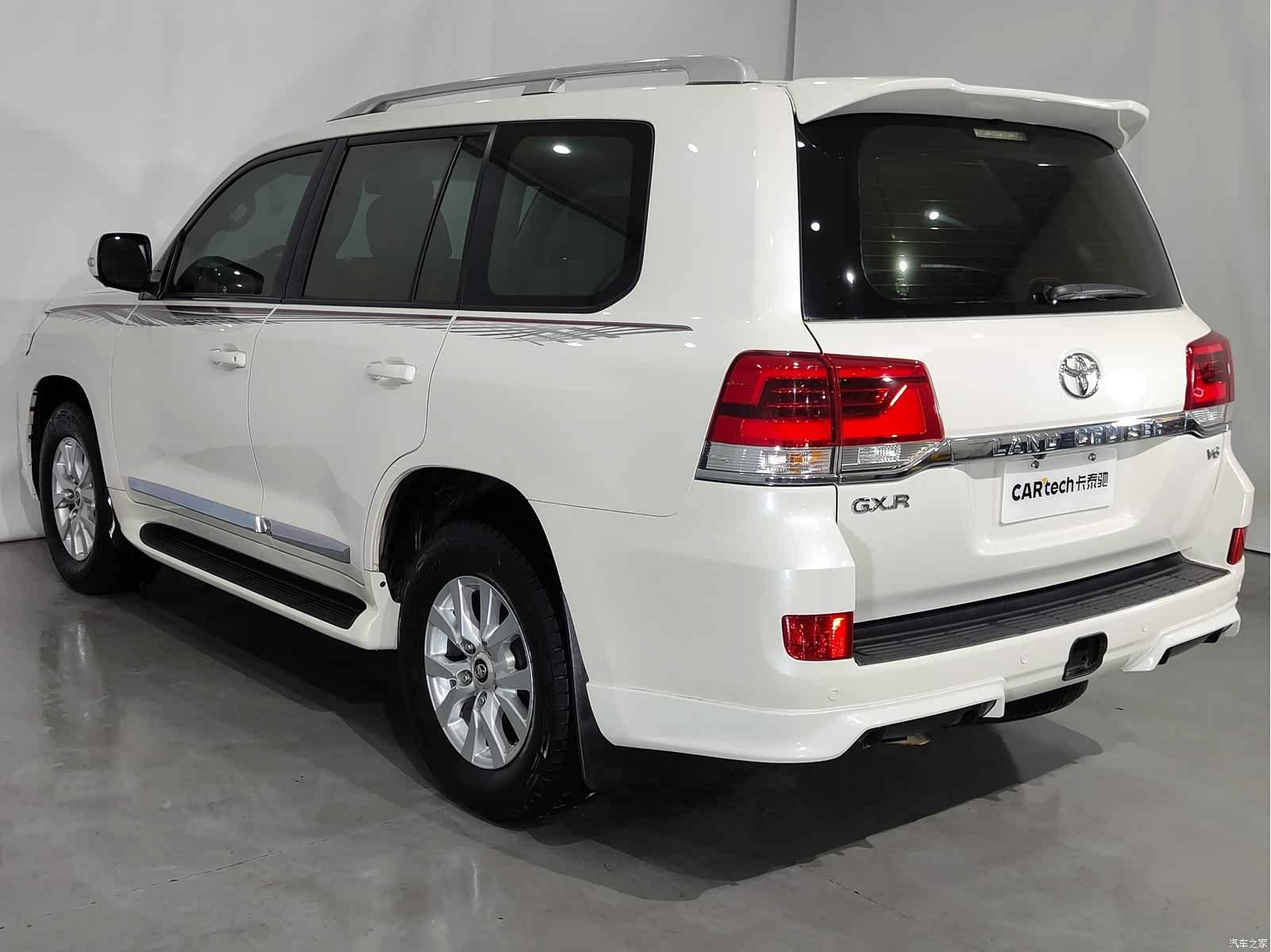 Toyota Land Cruiser, 2020 16
