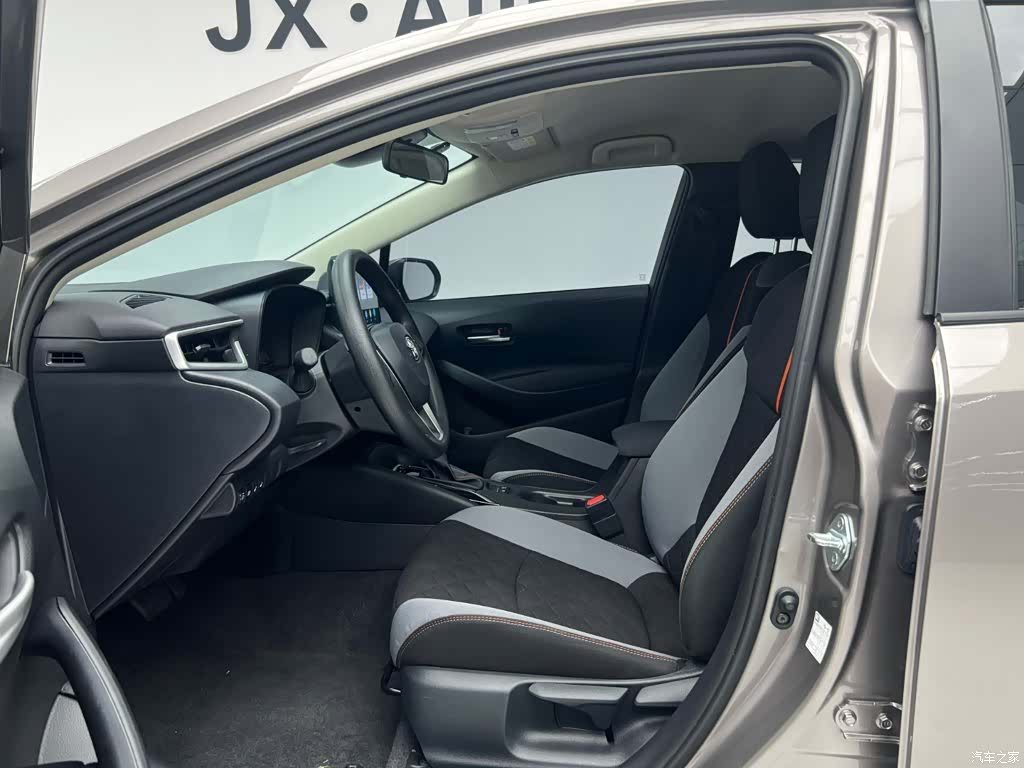 Toyota Corolla, 2023 8