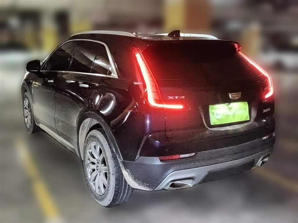 Cadillac XT4
