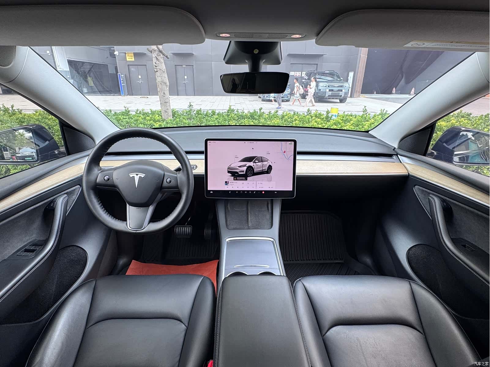 Tesla Model Y, 2022 13