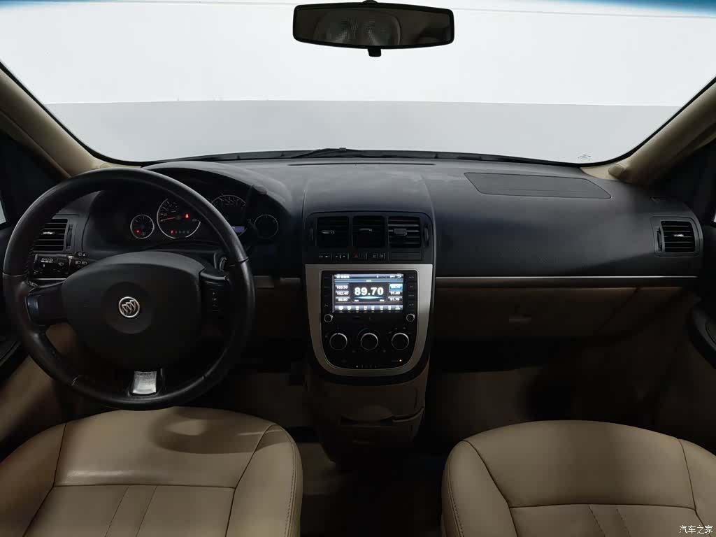 Buick GL8, 2015 все фото