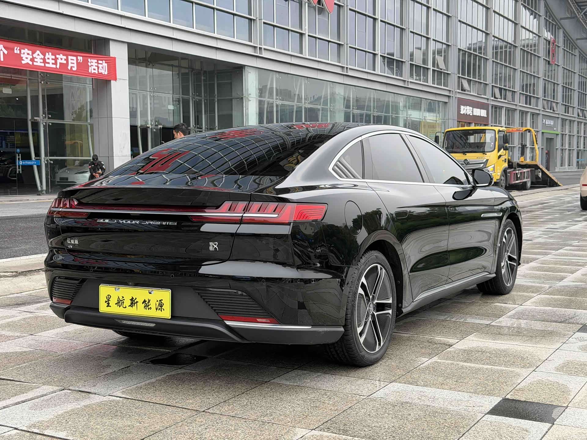 BYD Han, 2022 10