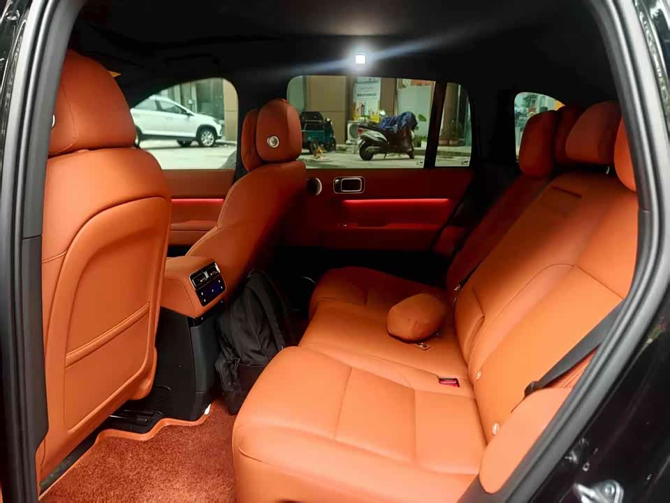 Li Auto Ideal L6