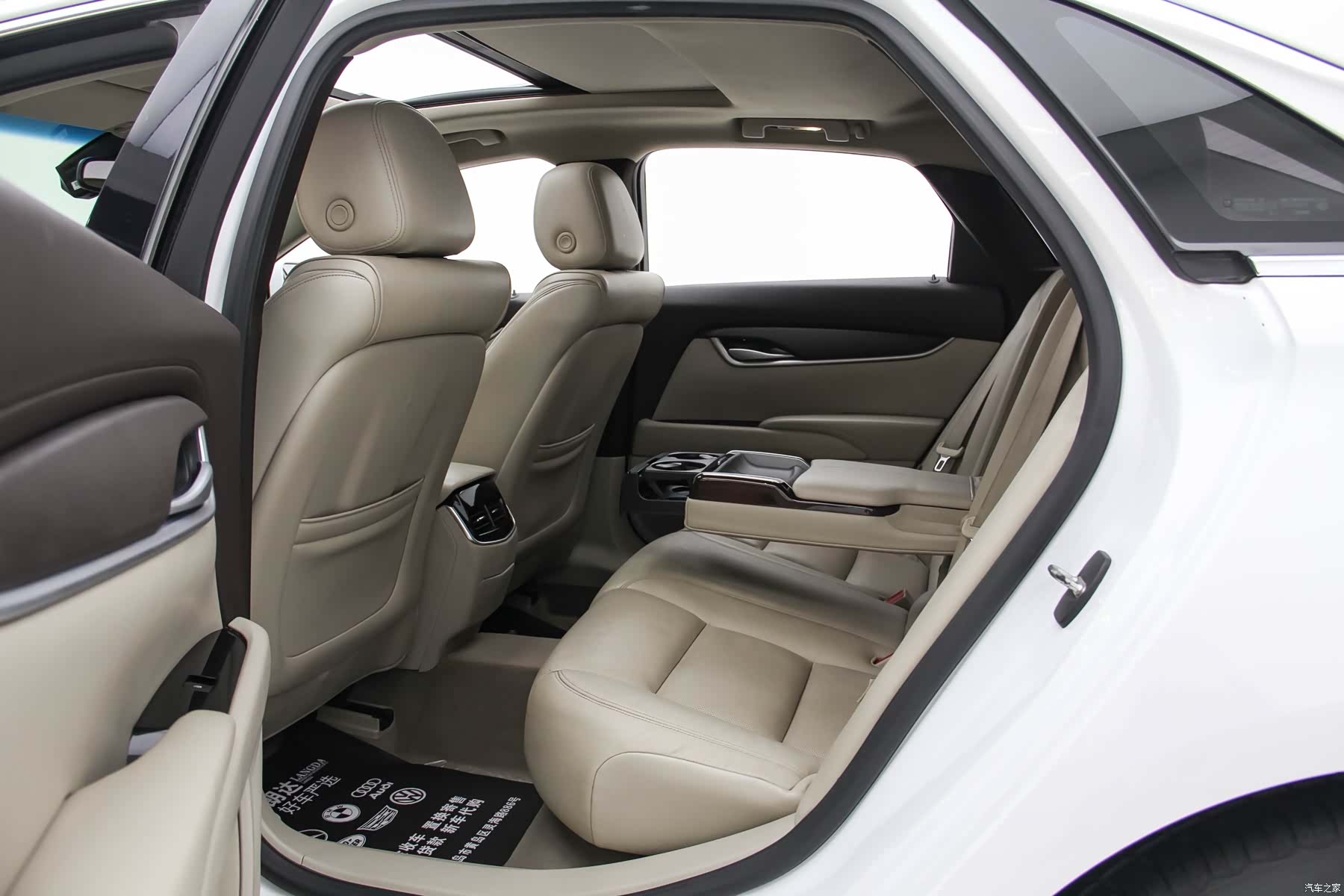 Cadillac XTS, 2016 10