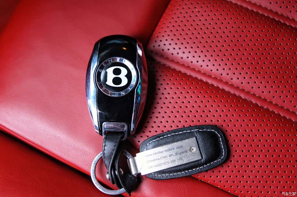 Bentley Continental GT, 2015 12