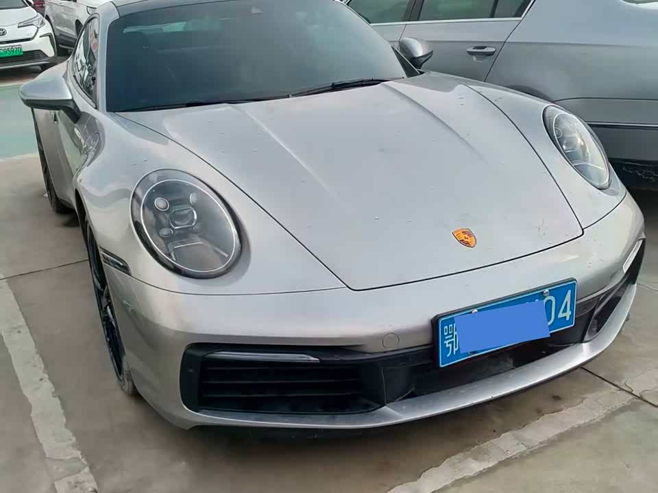 Porsche 911