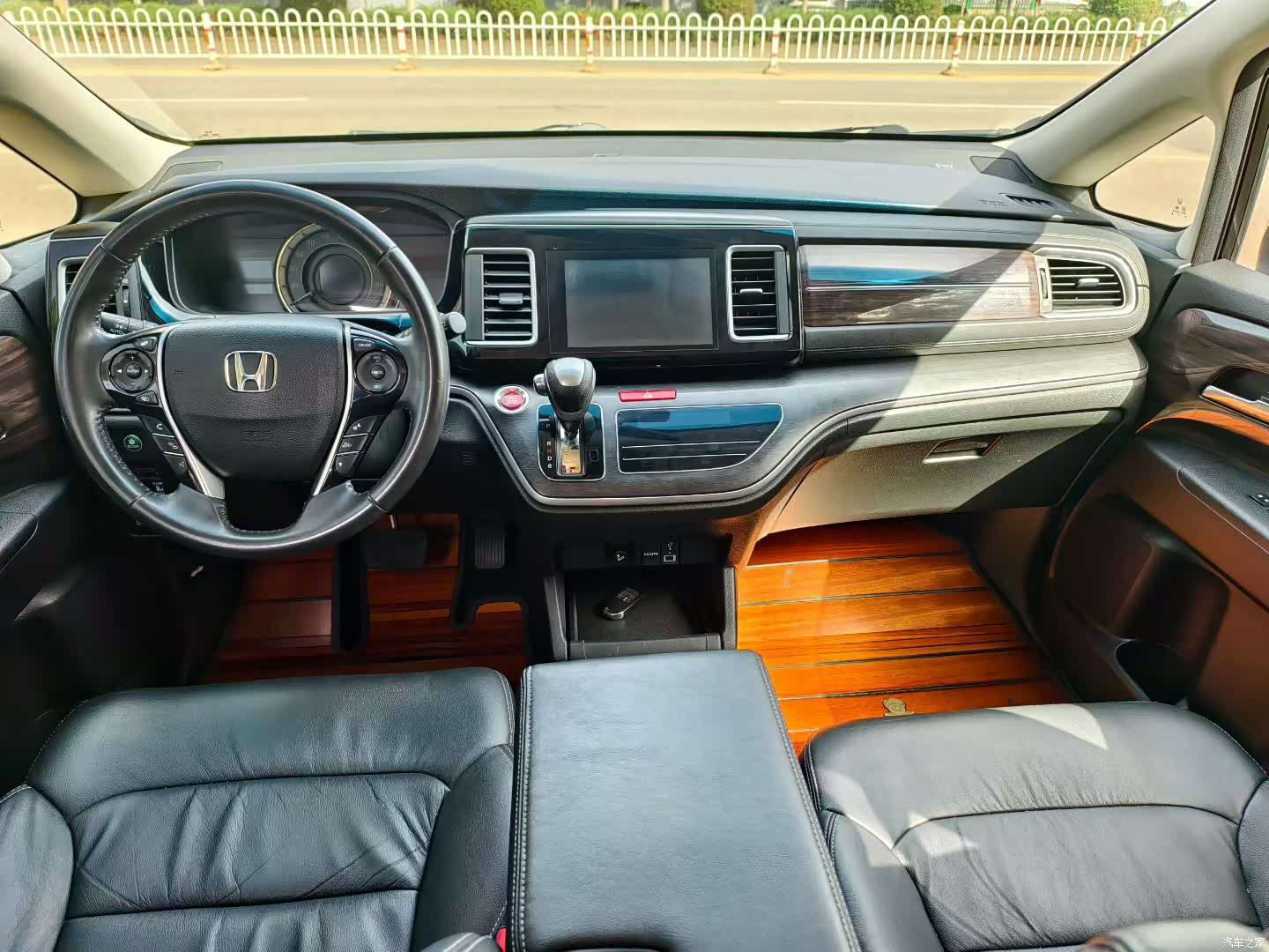 Honda Elysion, 2018 7