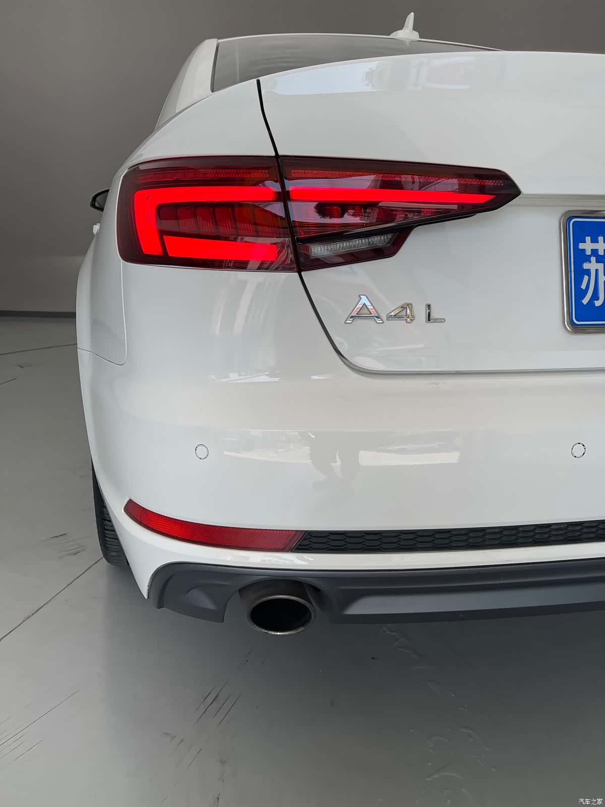 Audi A4L, 2018 9