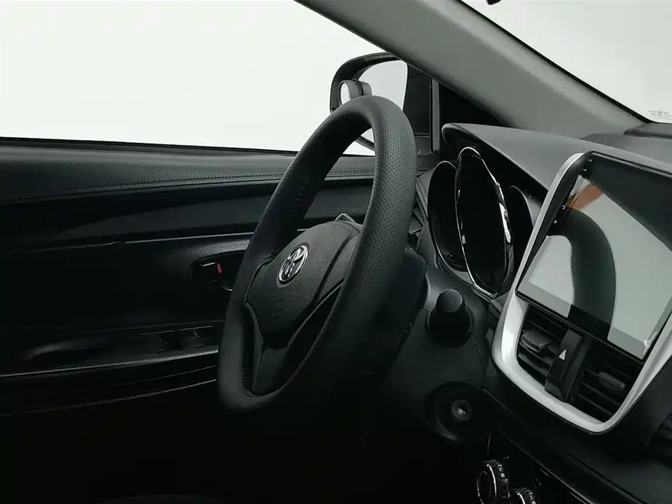 Toyota YARiS L Zhixuan