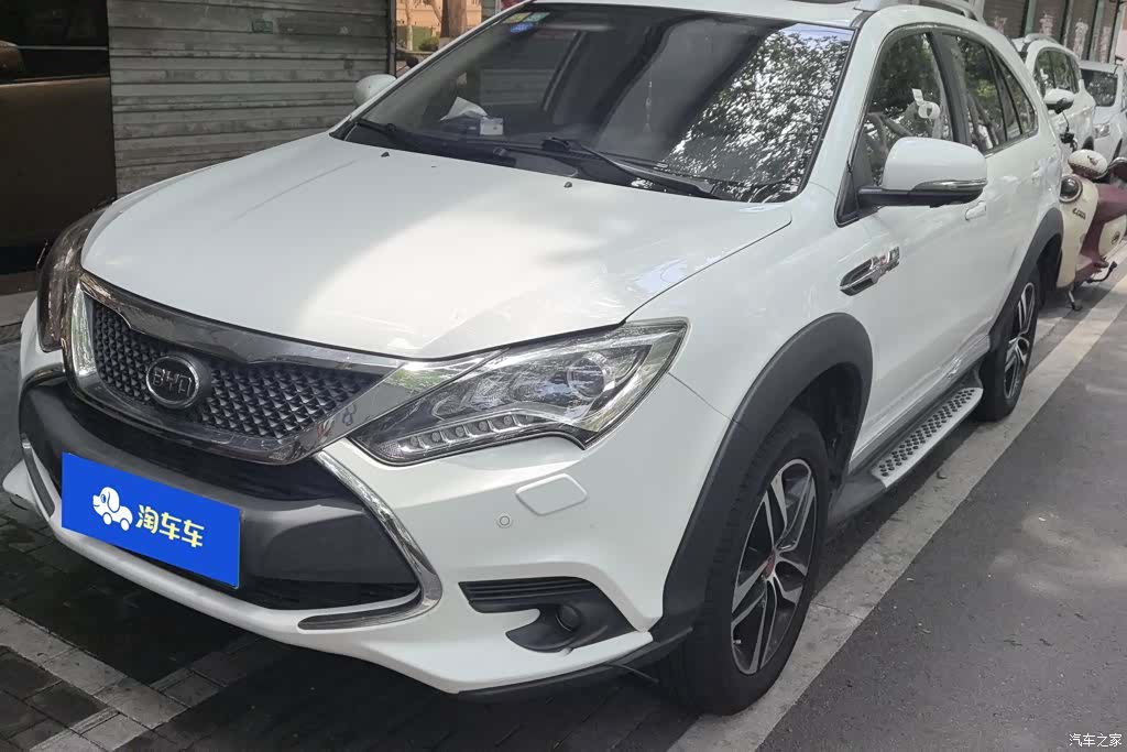 BYD Tang, 2017 1