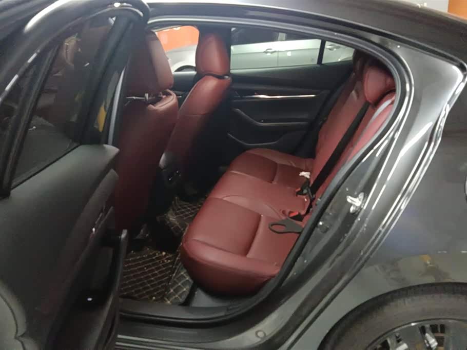 Mazda 3 Angkesaila Mazda 3 Angkesaila