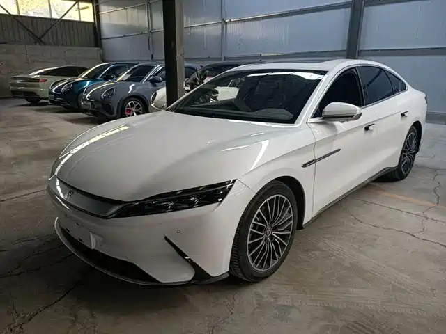 BYD Han 2021 — купить из Китая под заказ