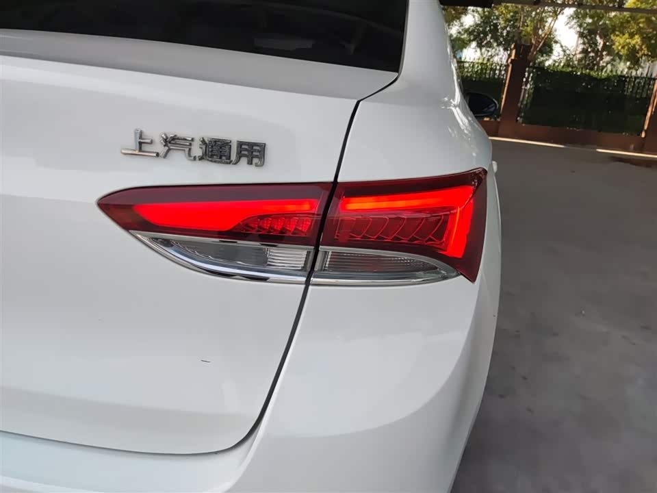 Buick Yinglang Buick Yinglang