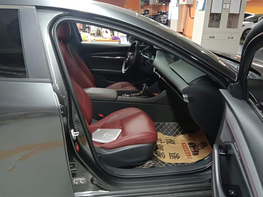 Mazda 3 Angkesaila Mazda 3 Angkesaila