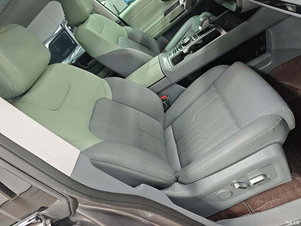 BAIC BJ40, 2025 25