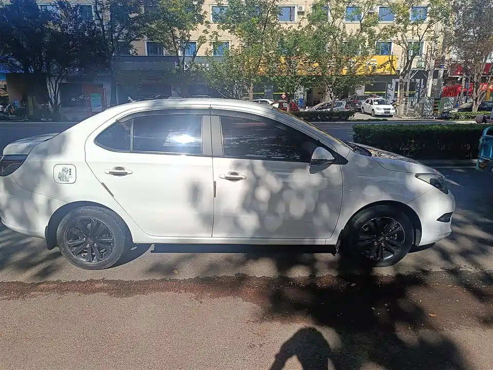 Chery Arrizo 3