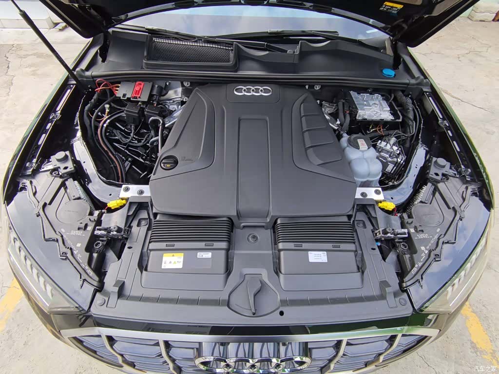 Audi Q7, 2023 7
