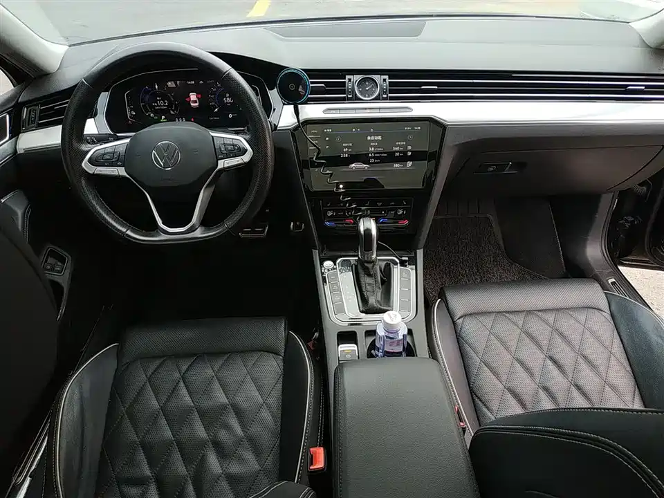 Volkswagen Magotan GTE