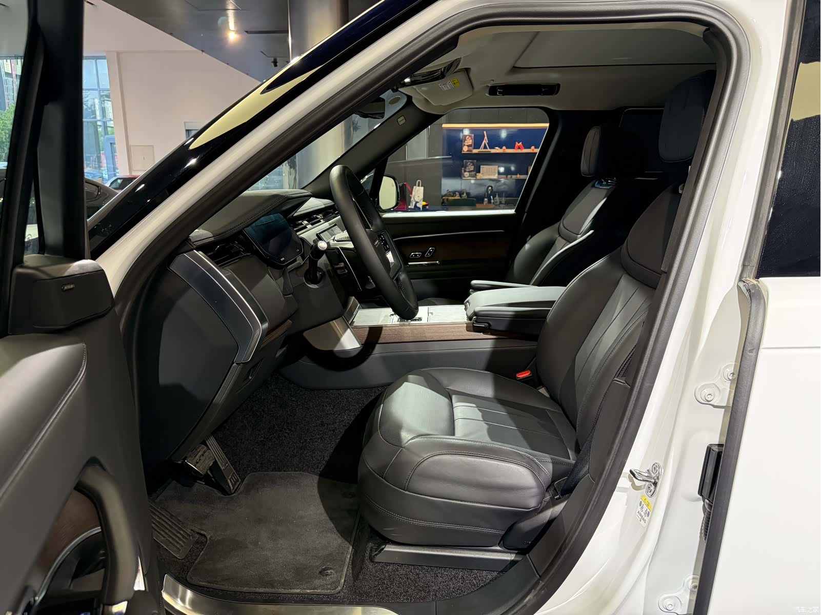 Land Rover Range Rover, 2026 9