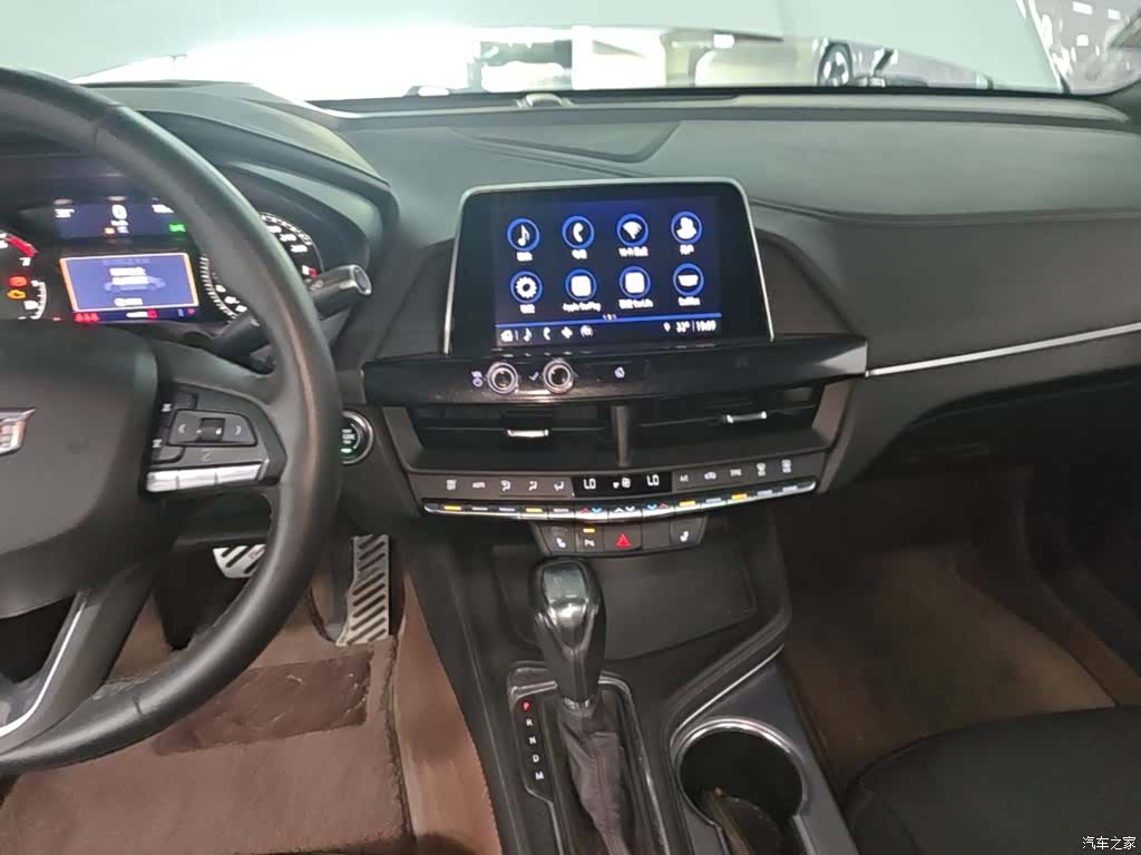 Cadillac CT4, 2021 13