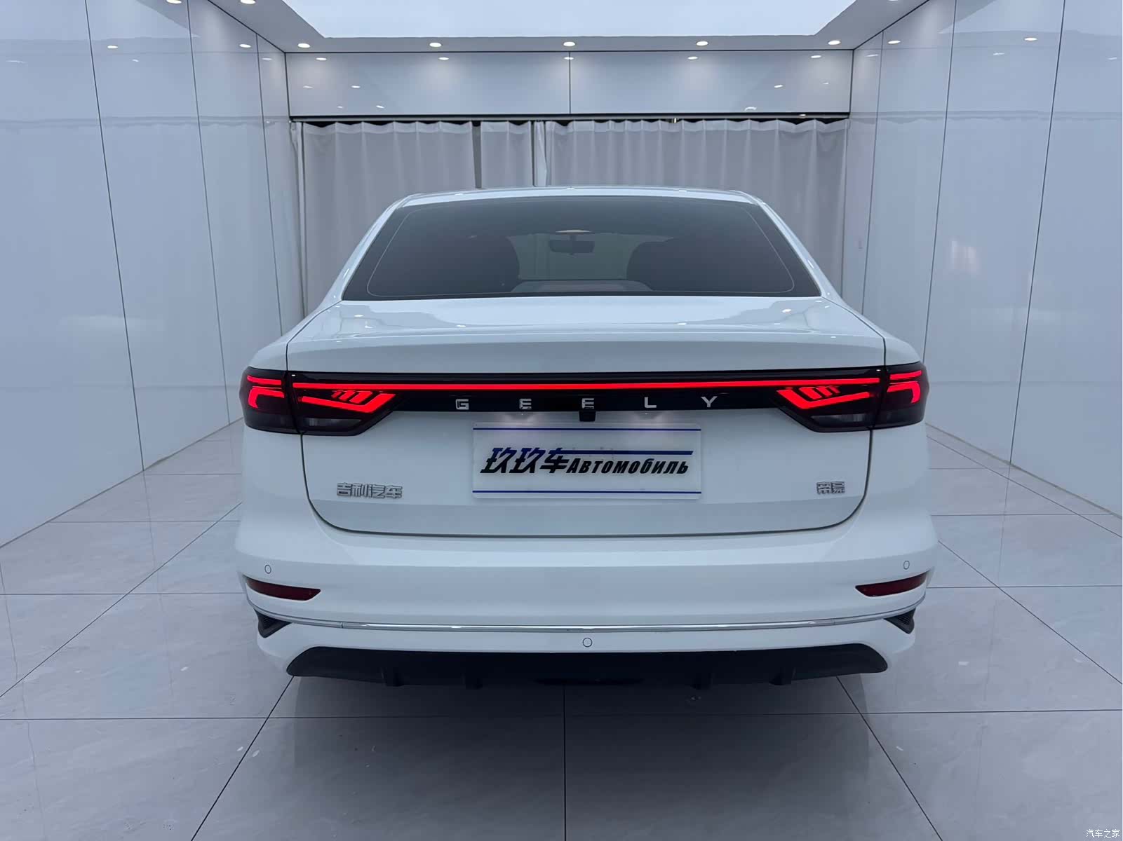 Geely Emgrand, 2022 6