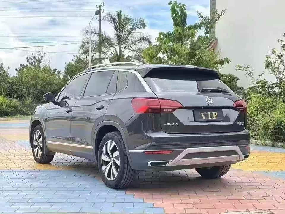 Hongqi Kunming Car Hongqi Kunming Car