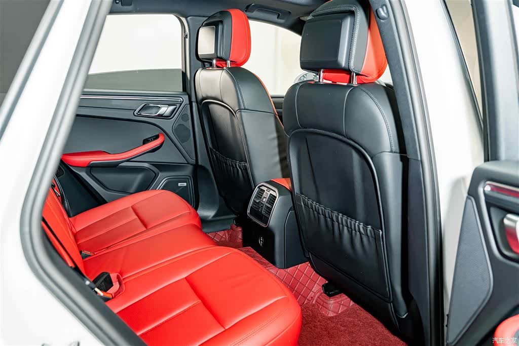 Porsche Macan, 2021 22