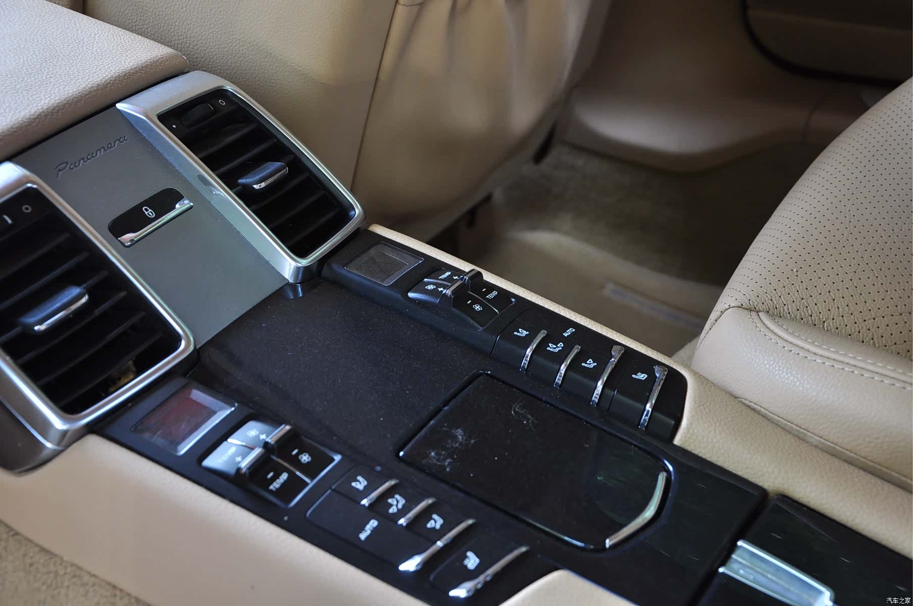 Porsche Panamera, 2014 9
