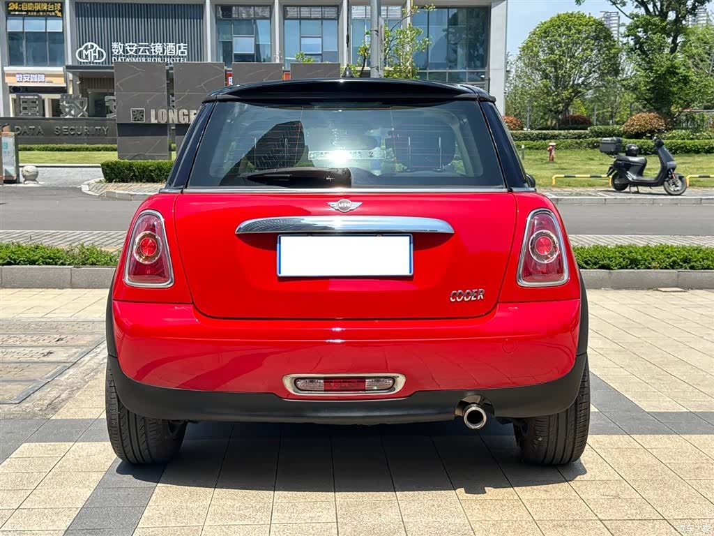 Mini Cooper, 2012 16