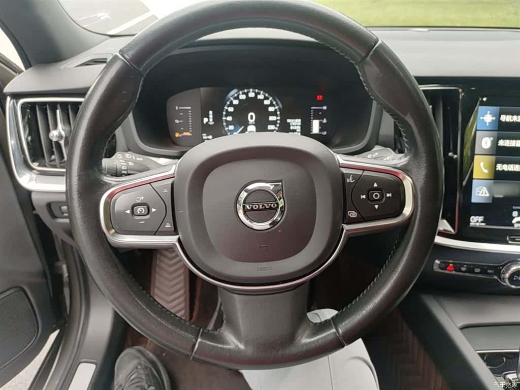 Volvo S60, 2022 11