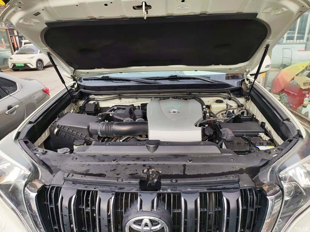 Toyota Prado, 2017 10