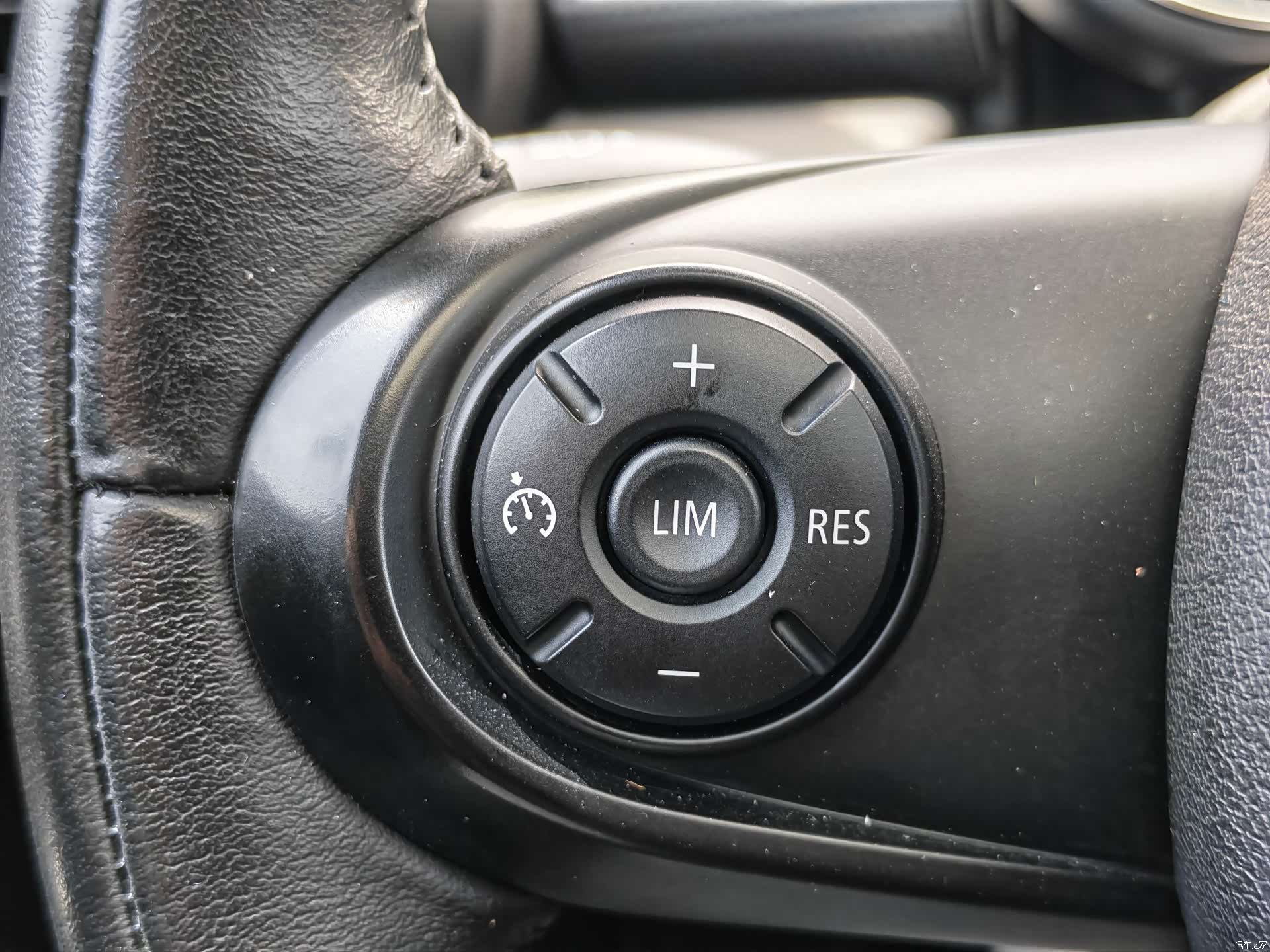 Mini Cooper, 2015 12