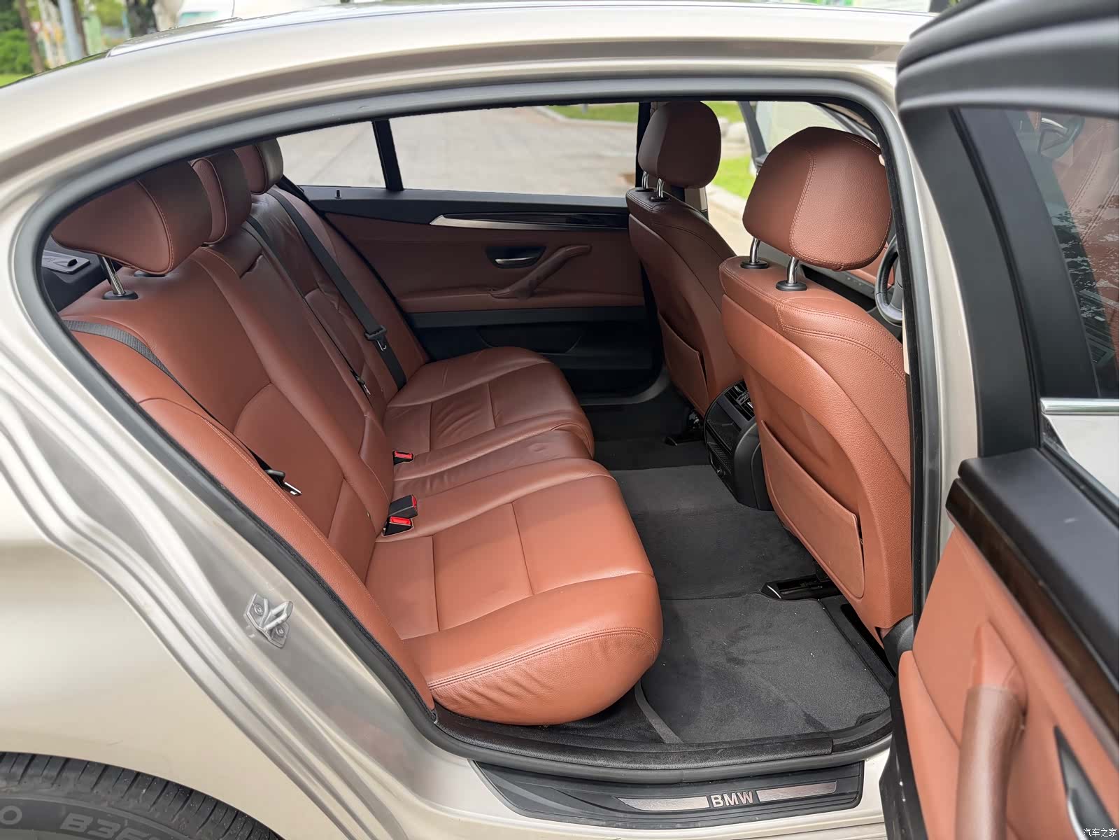 BMW 5 Series, 2016 11