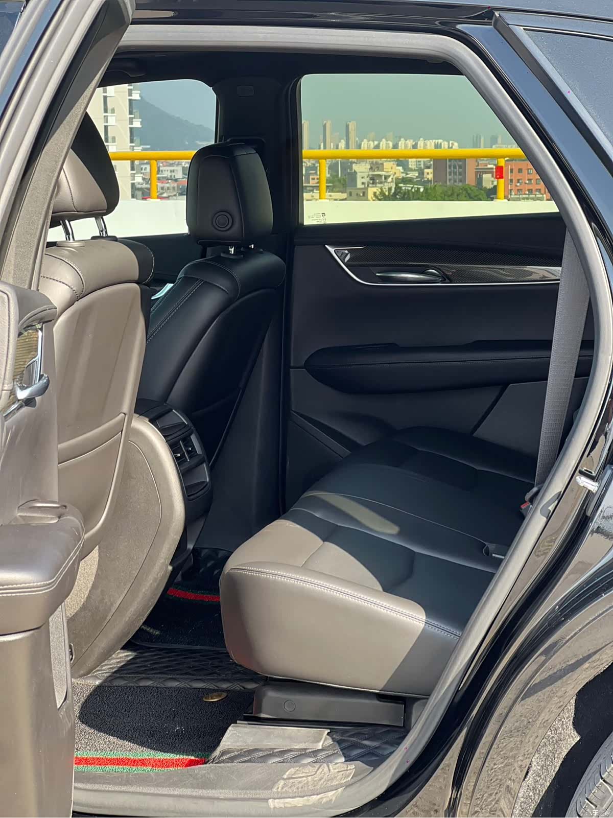 Cadillac XT5, 2021 все фото