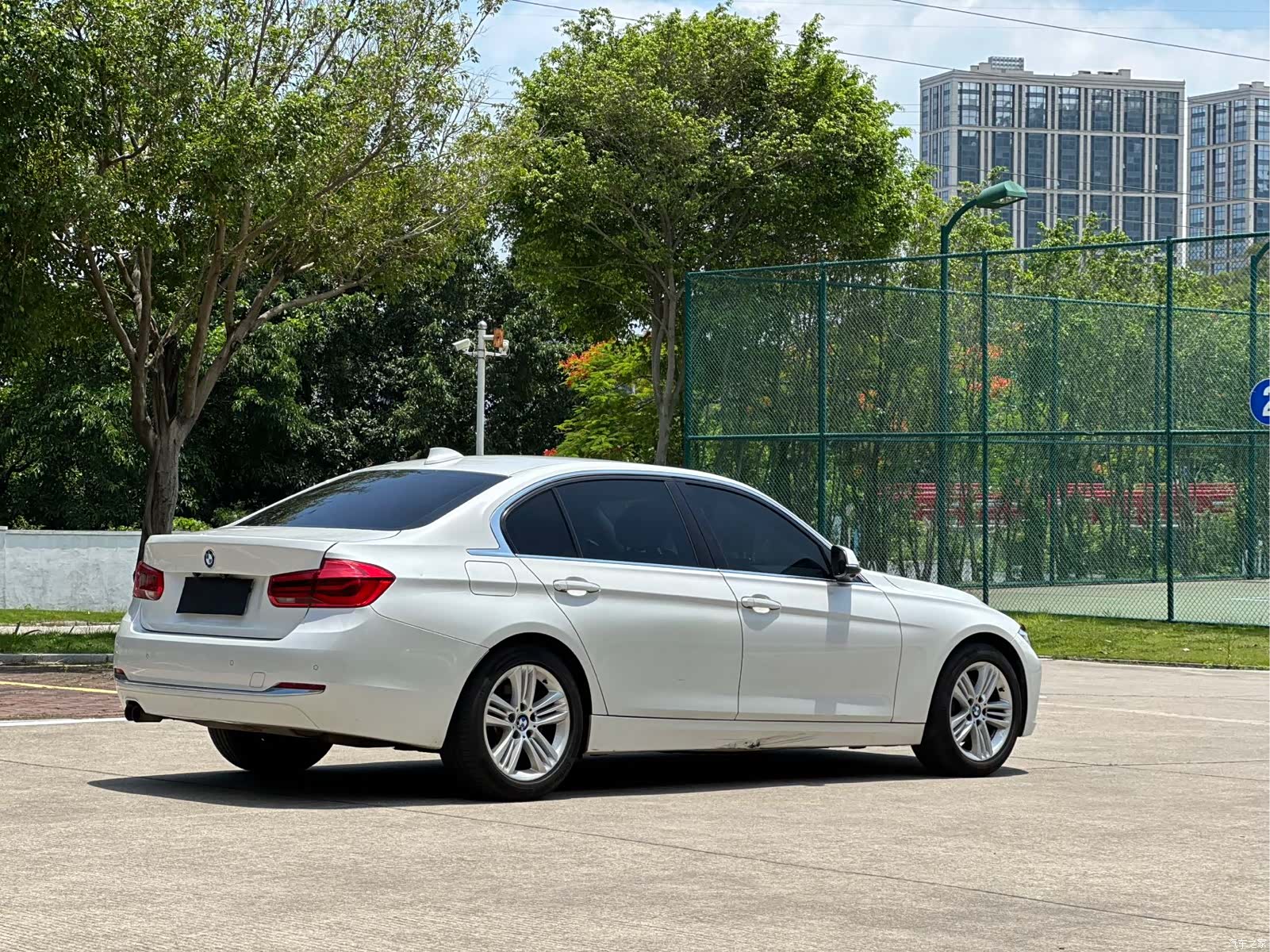 BMW 3 Series, 2017 13